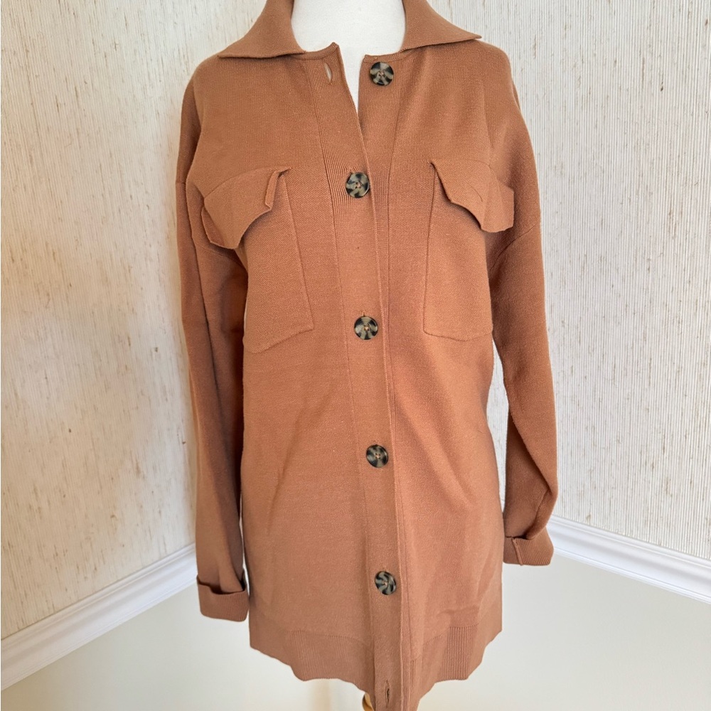 MONROW Women's Tan Button-Up sweater/Jacket